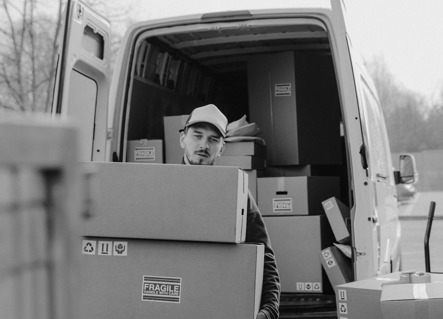 AZ Movers and Delivery movers on a job in Peoria